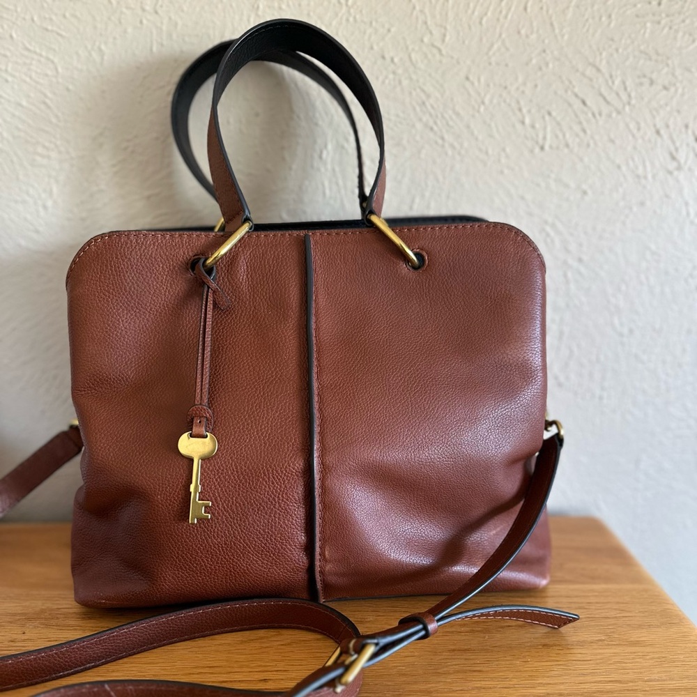 Fossil Lane Satchel - Elegant Brown Leather Handbag - Picture 1 of 6